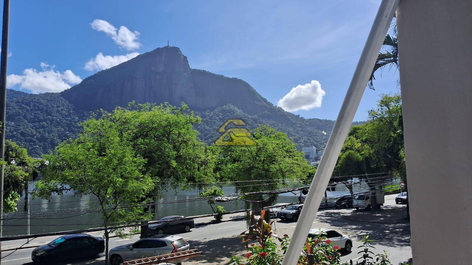 Apartamento para alugar com 2 quartos, 96m² - Foto 1