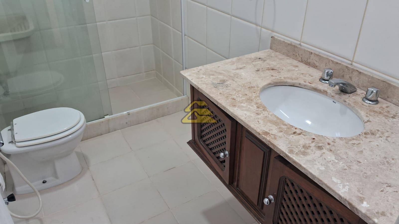 Apartamento para alugar com 2 quartos, 96m² - Foto 16