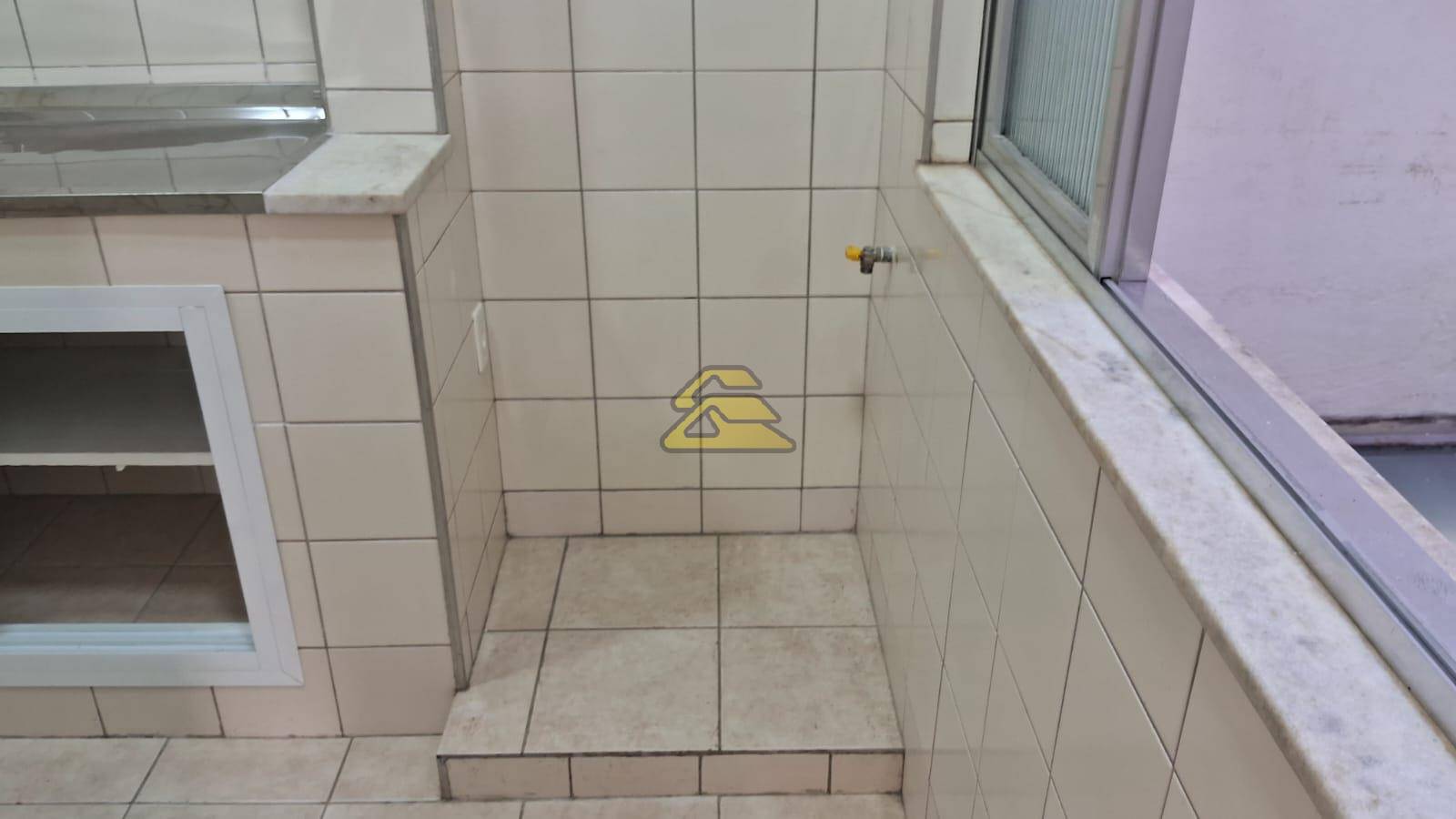 Apartamento para alugar com 2 quartos, 96m² - Foto 30