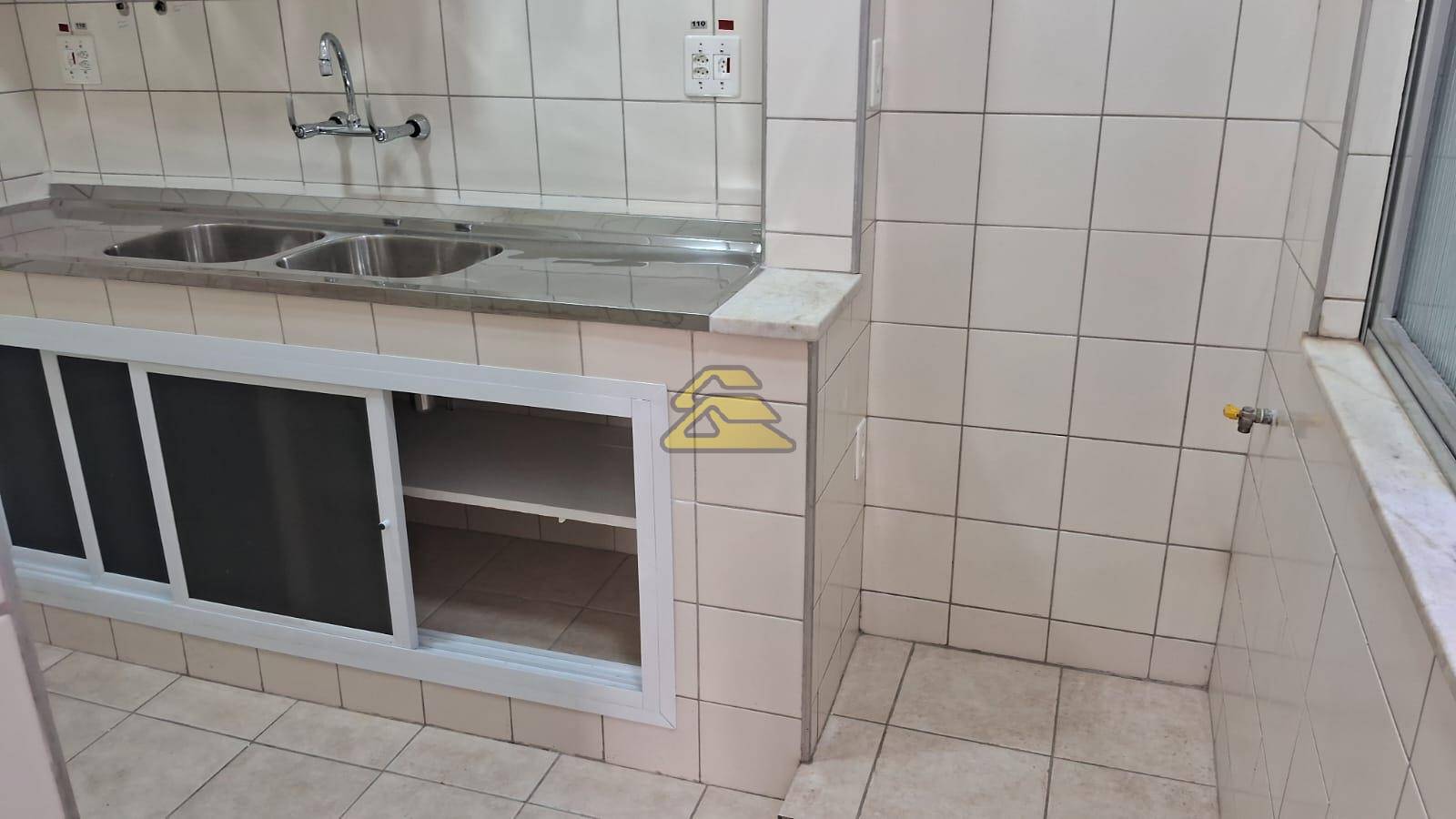 Apartamento para alugar com 2 quartos, 96m² - Foto 38