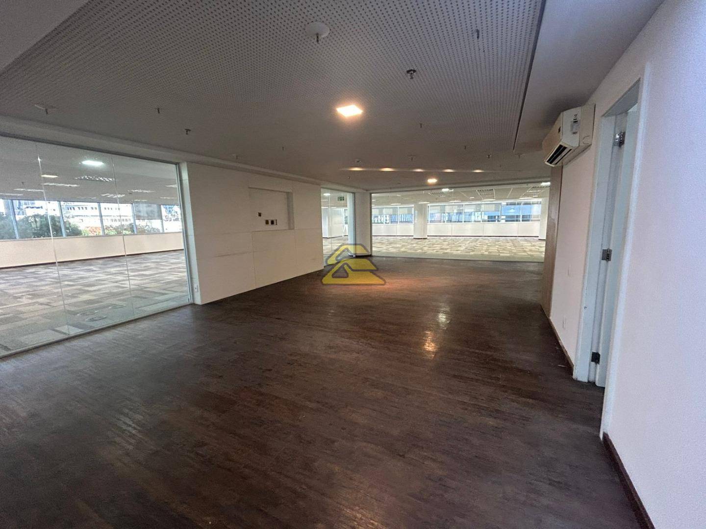 Conjunto Comercial-Sala para alugar, 1053m² - Foto 12