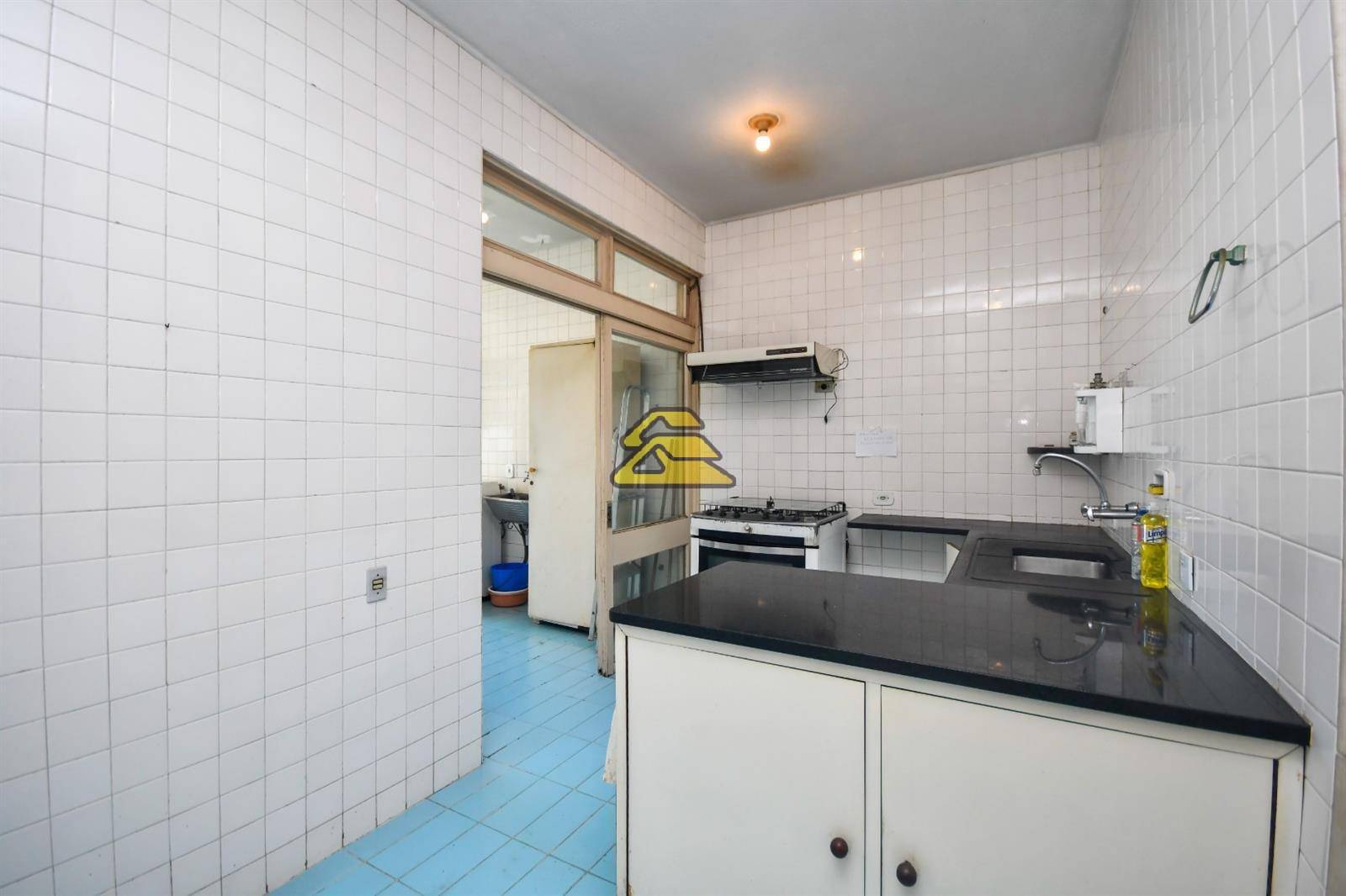 Apartamento à venda com 4 quartos, 200m² - Foto 14