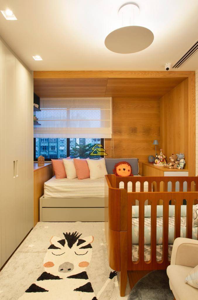 Apartamento à venda com 3 quartos, 220m² - Foto 11
