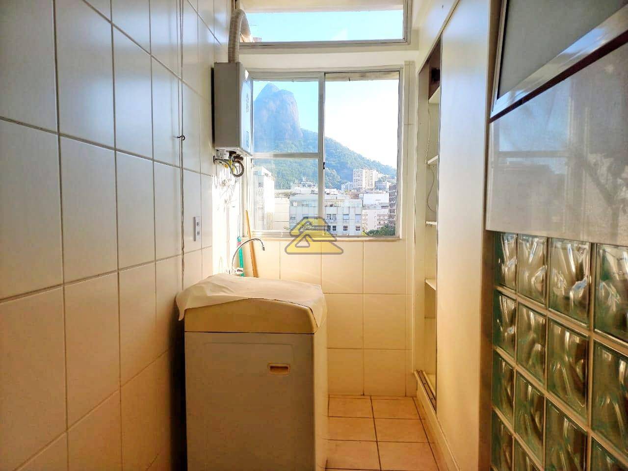 Apartamento à venda com 2 quartos, 71m² - Foto 31