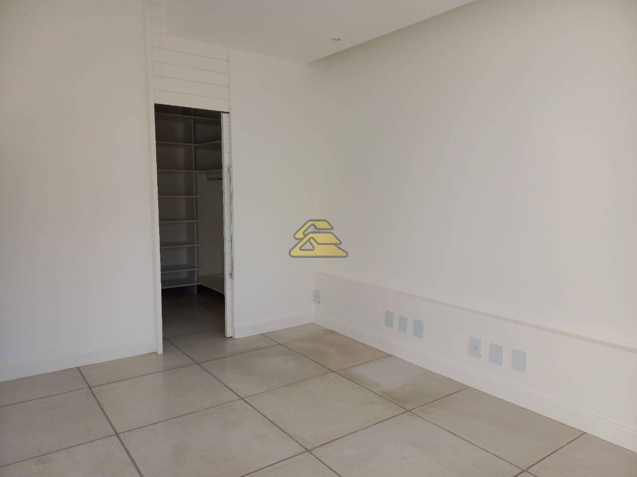 Apartamento à venda com 2 quartos, 71m² - Foto 13