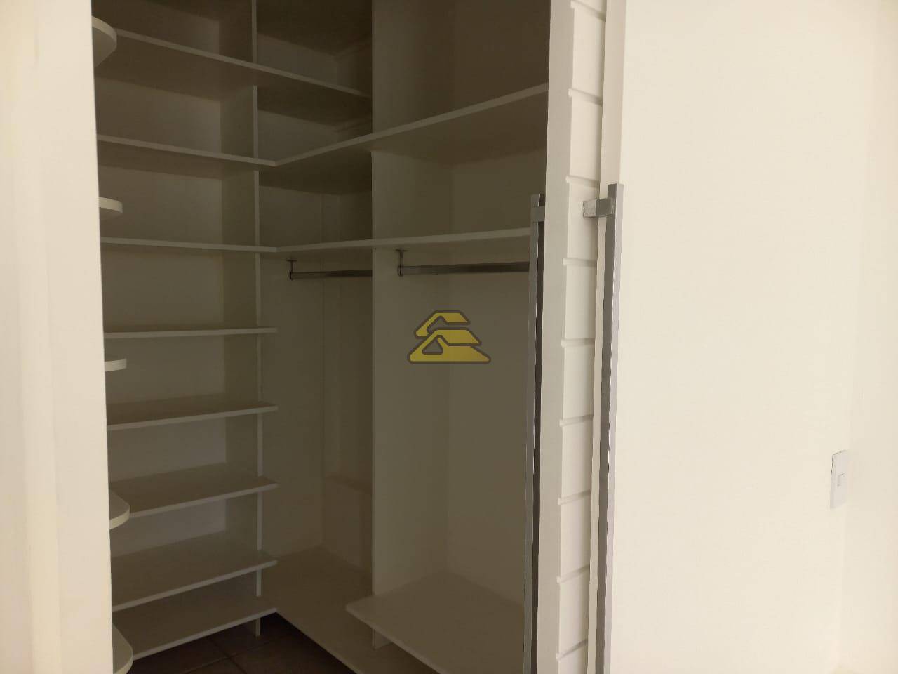 Apartamento à venda com 2 quartos, 71m² - Foto 18