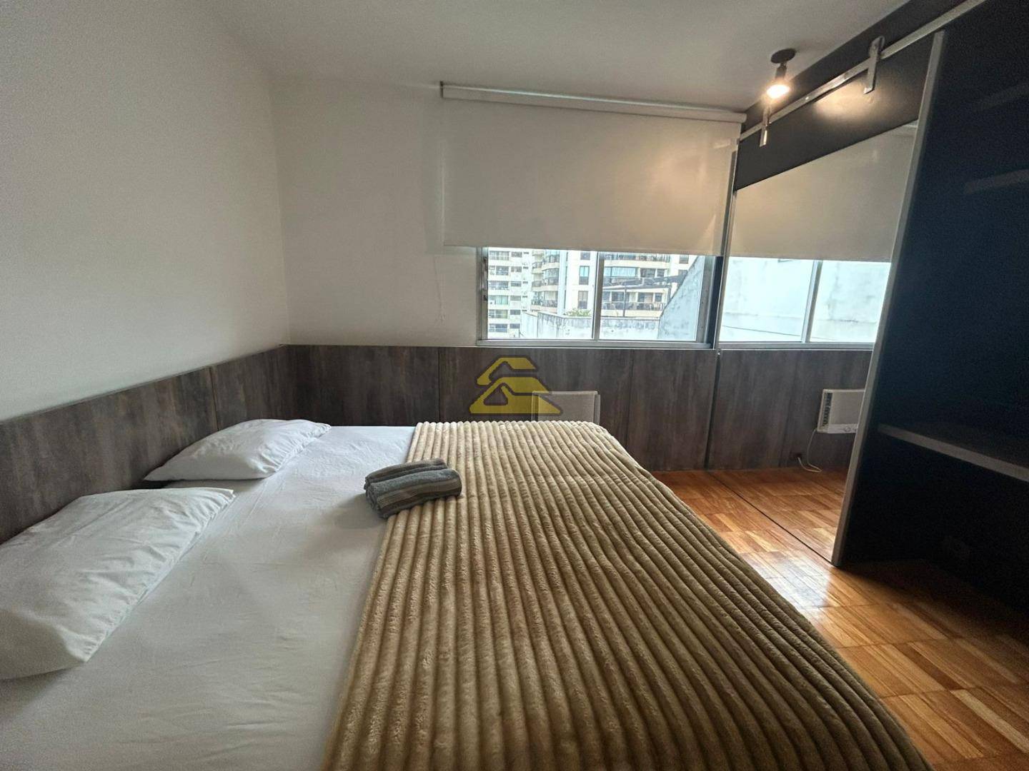 Apartamento para alugar com 3 quartos, 117m² - Foto 9
