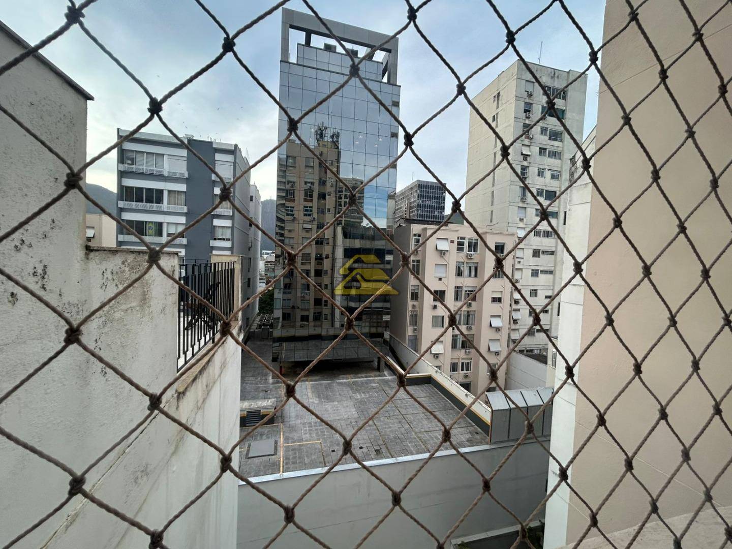 Apartamento para alugar com 3 quartos, 117m² - Foto 23