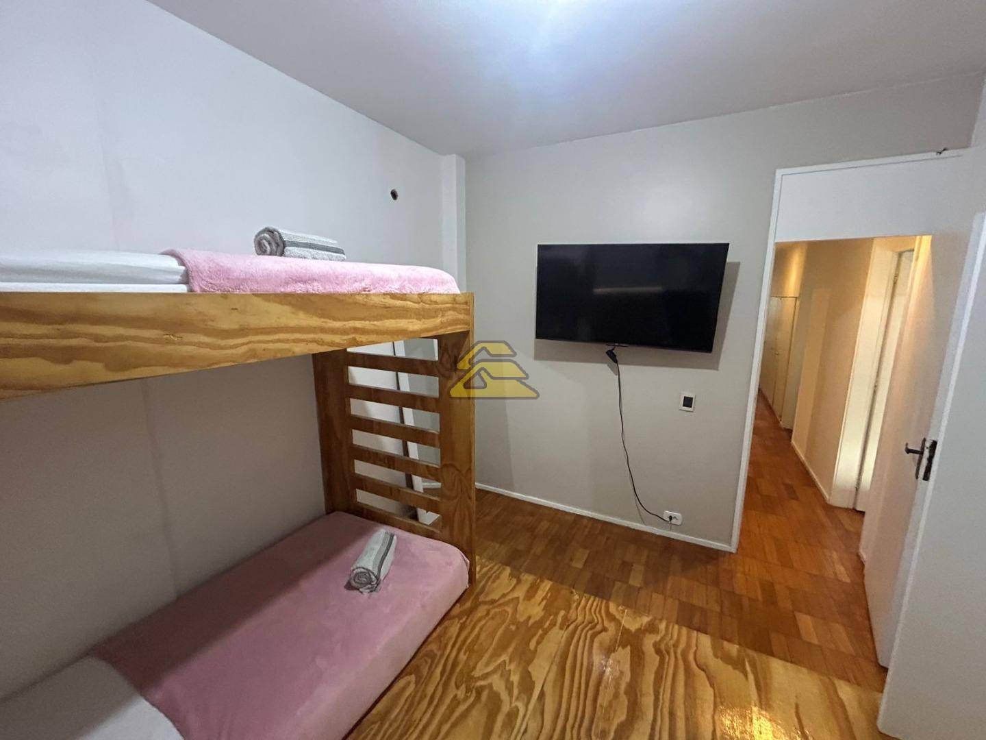 Apartamento para alugar com 3 quartos, 117m² - Foto 15