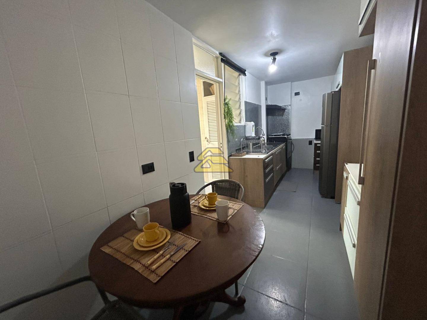 Apartamento para alugar com 3 quartos, 117m² - Foto 21