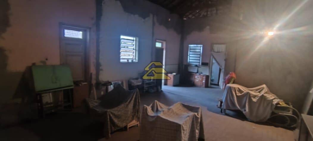Casa à venda com 3 quartos, 265m² - Foto 24
