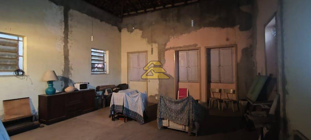 Casa à venda com 3 quartos, 265m² - Foto 30