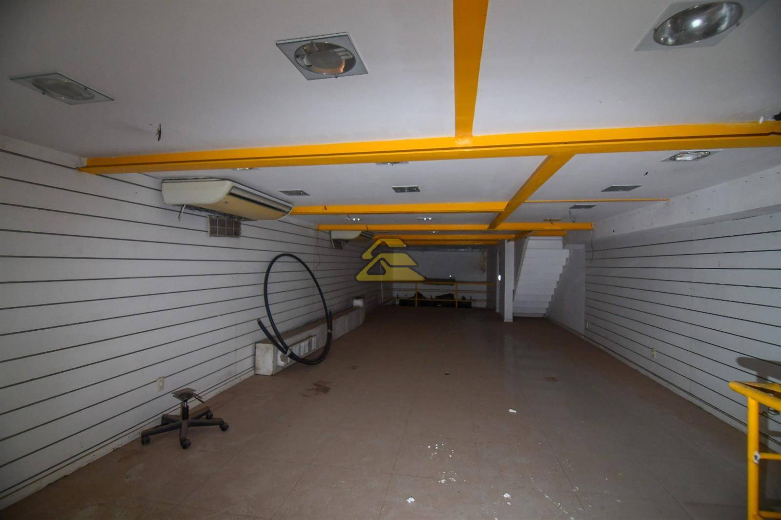 Prédio Inteiro para alugar, 1500m² - Foto 20