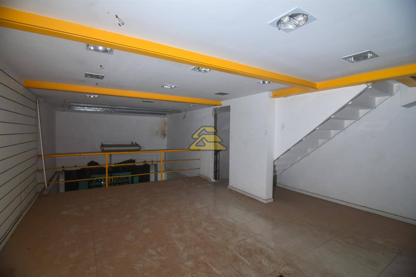Prédio Inteiro para alugar, 1500m² - Foto 23