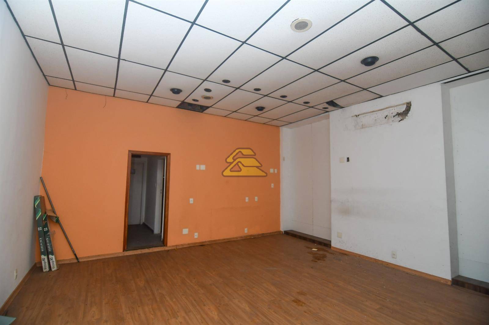 Prédio Inteiro para alugar, 1500m² - Foto 24