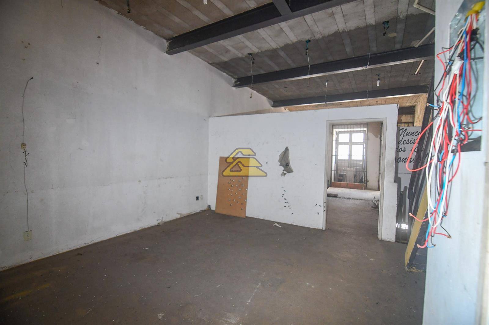 Prédio Inteiro para alugar, 1500m² - Foto 39