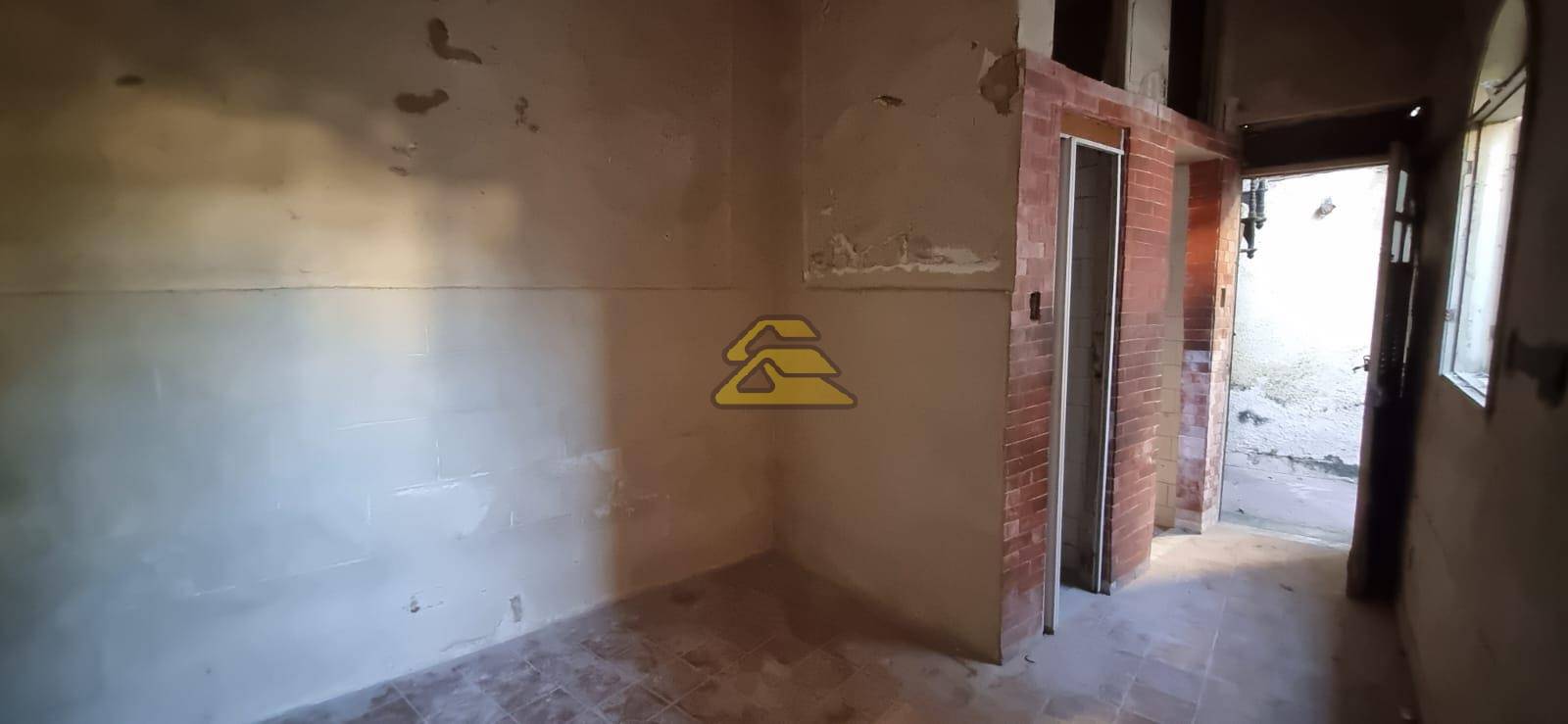 Casa à venda com 4 quartos, 235m² - Foto 8