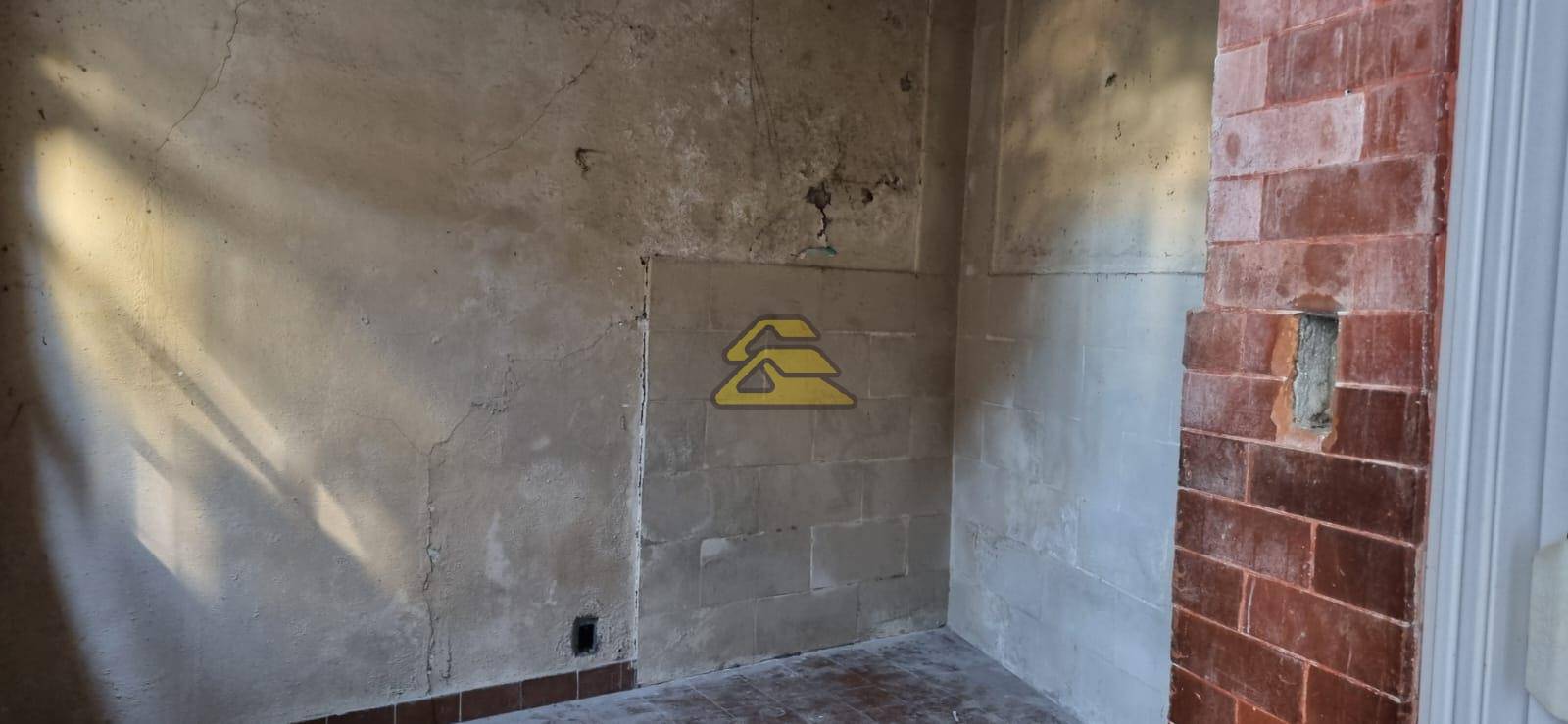Casa à venda com 4 quartos, 235m² - Foto 10