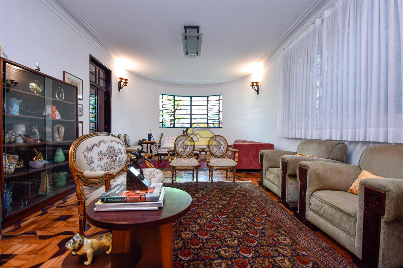 Casa à venda com 7 quartos, 585m² - Foto 10