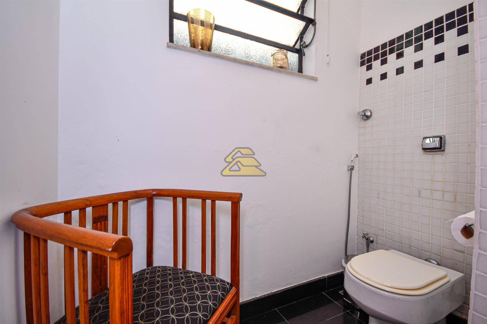Casa à venda com 7 quartos, 585m² - Foto 22