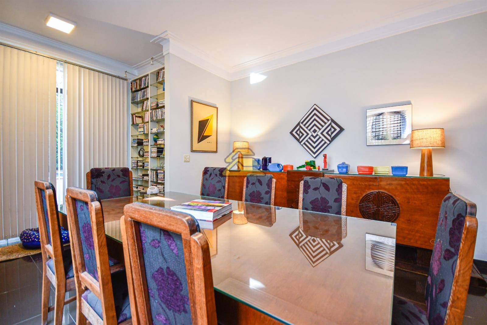 Casa à venda com 7 quartos, 585m² - Foto 26