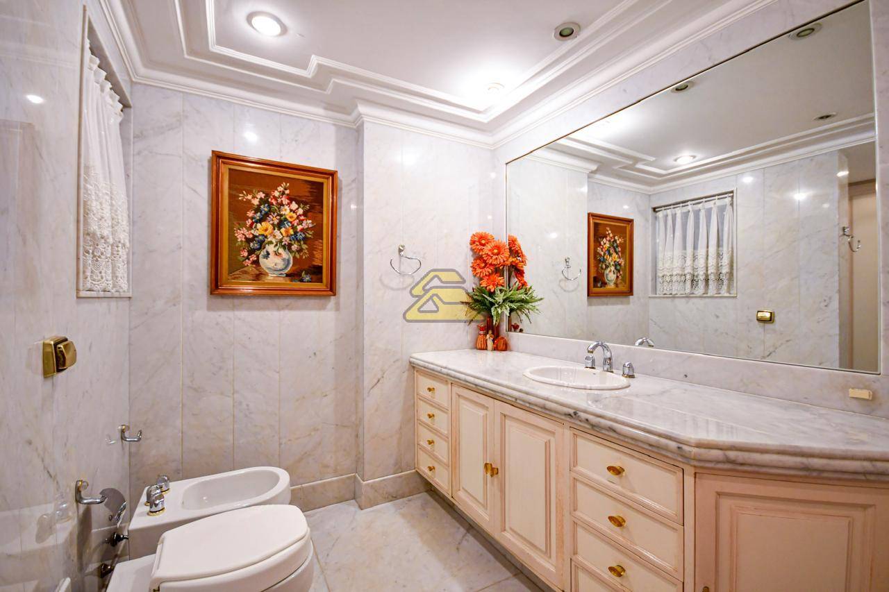 Apartamento à venda com 3 quartos, 420m² - Foto 18