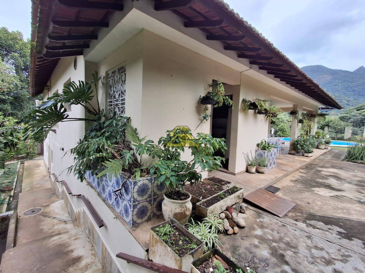 Casa à venda com 5 quartos, 380m² - Foto 26