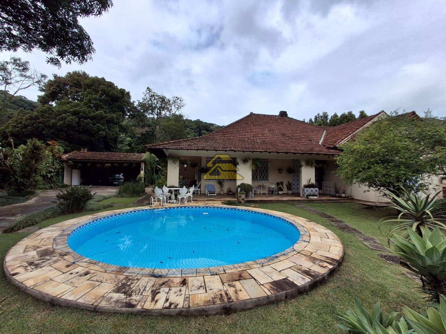 Casa à venda com 5 quartos, 380m² - Foto 28