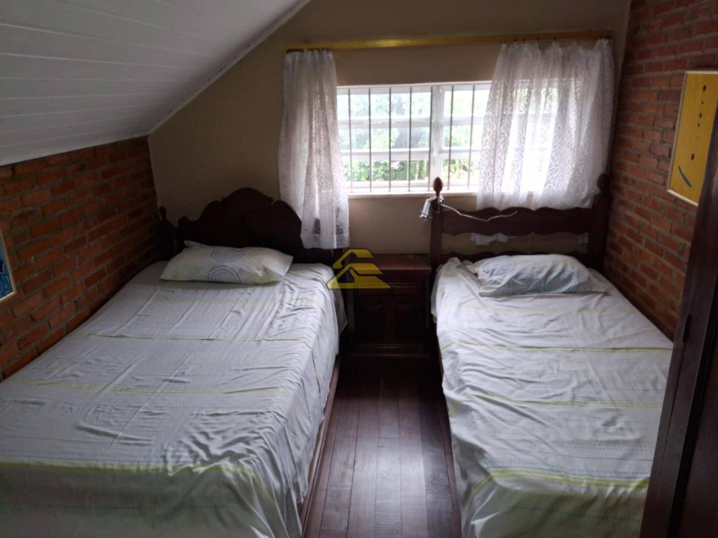 Casa à venda com 5 quartos, 380m² - Foto 15