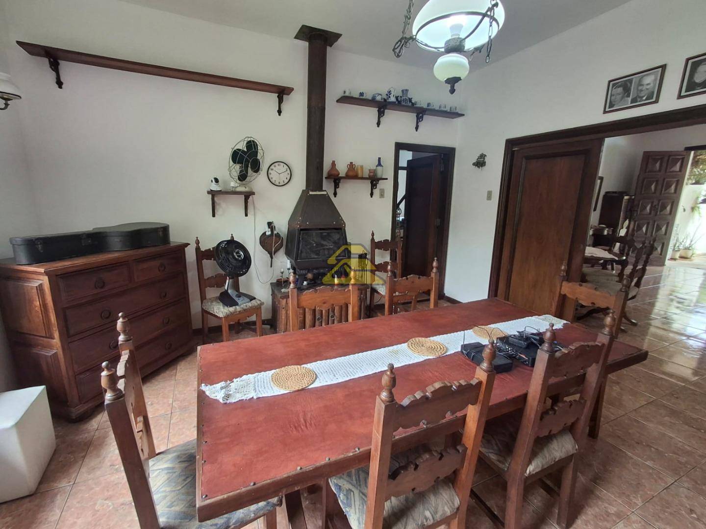 Casa à venda com 5 quartos, 380m² - Foto 41
