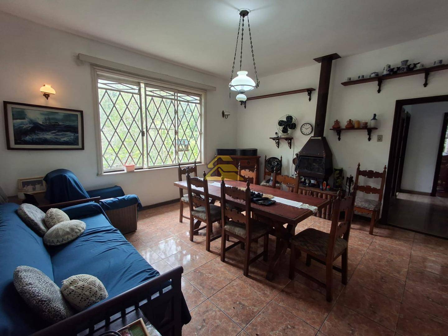 Casa à venda com 5 quartos, 380m² - Foto 9
