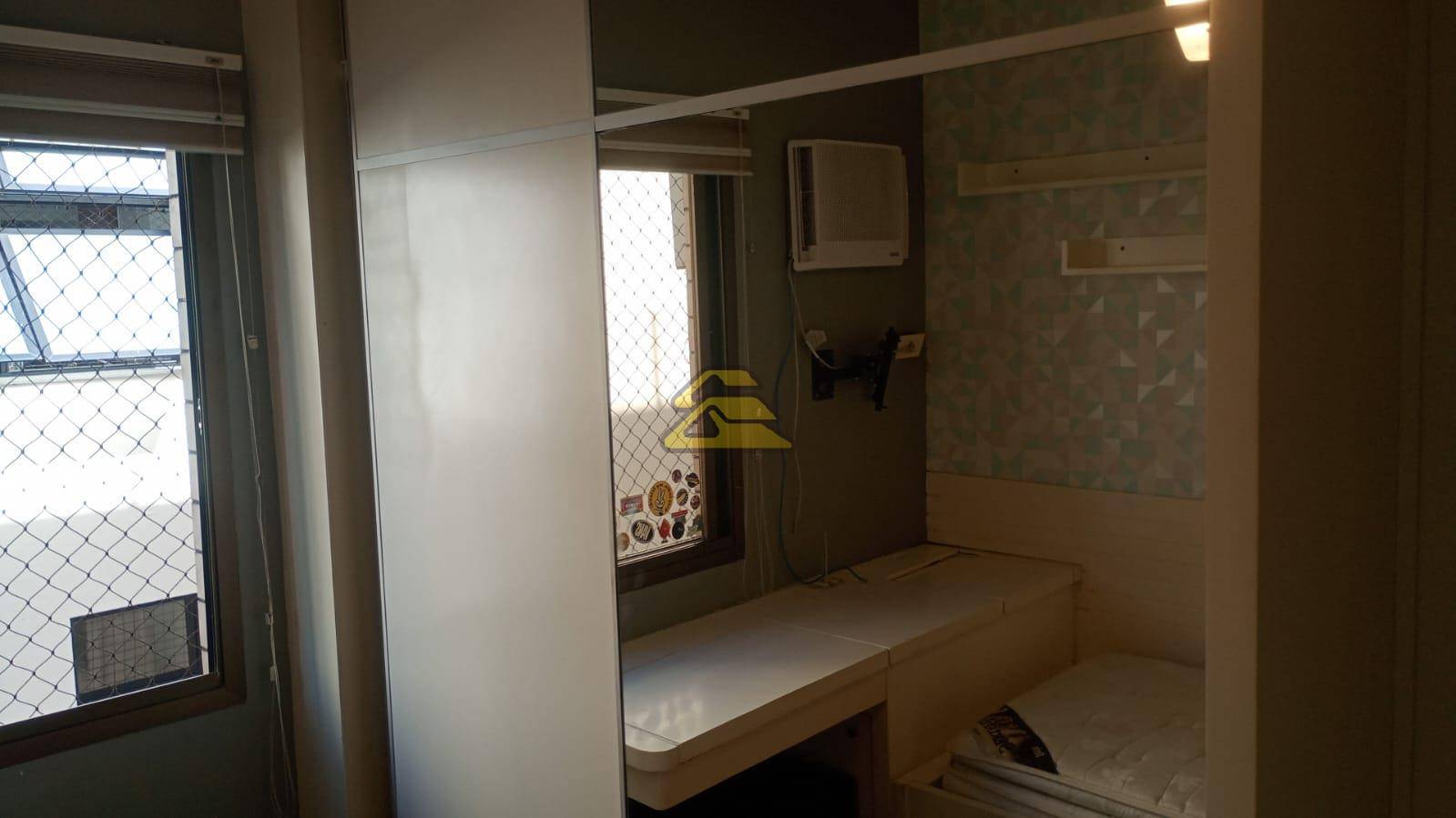 Apartamento à venda com 3 quartos, 140m² - Foto 5