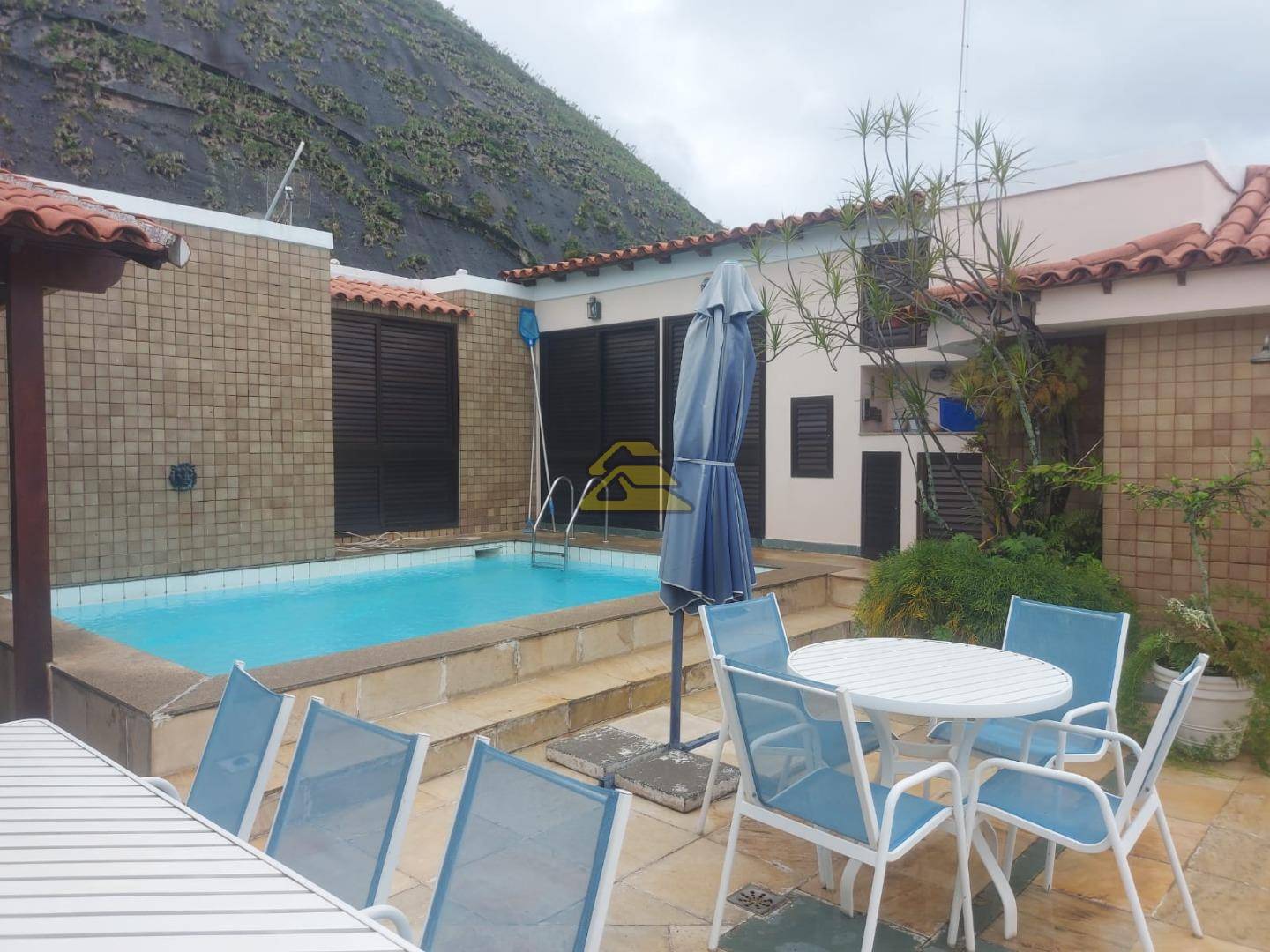 Cobertura à venda com 3 quartos, 108m² - Foto 3