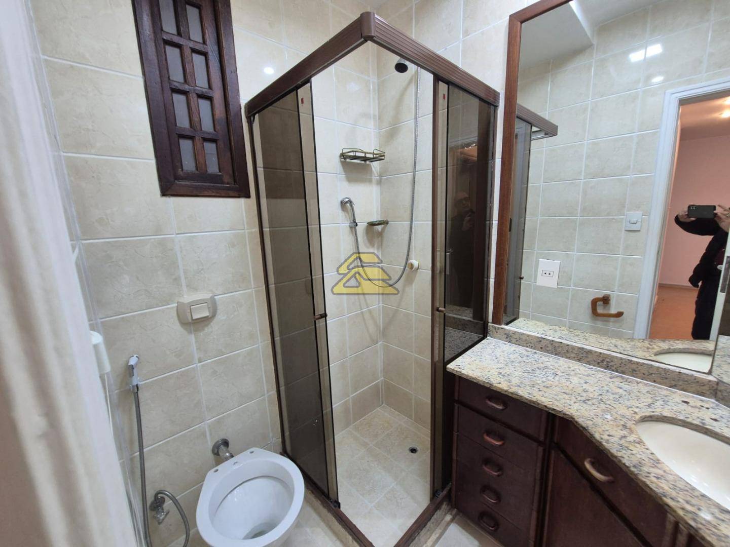 Apartamento à venda com 2 quartos, 66m² - Foto 19