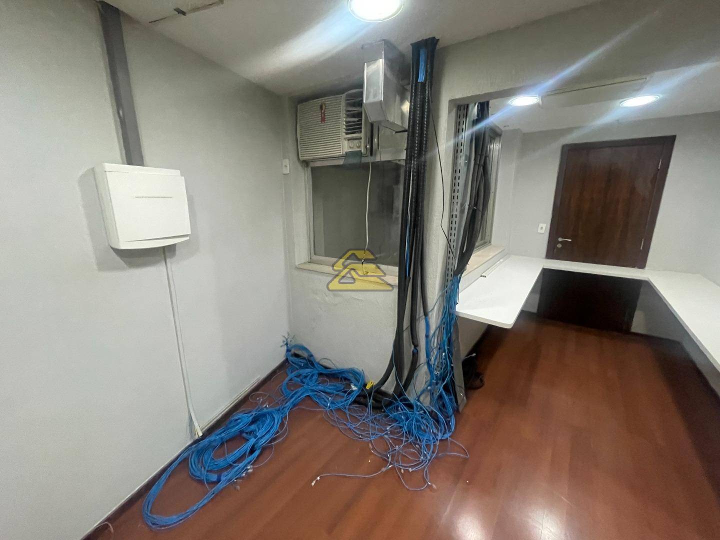 Conjunto Comercial-Sala para alugar, 293m² - Foto 5