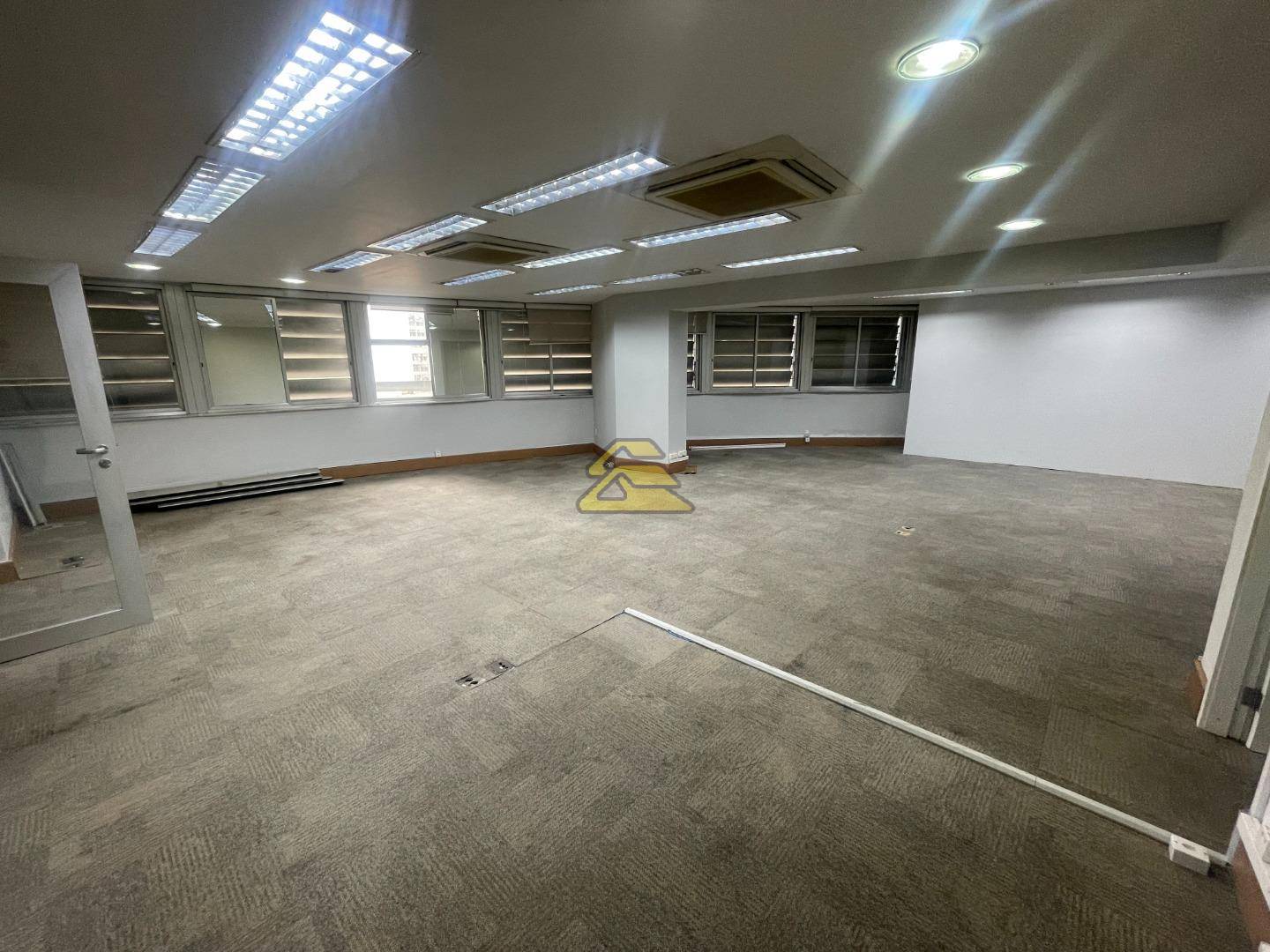 Conjunto Comercial-Sala para alugar, 293m² - Foto 13