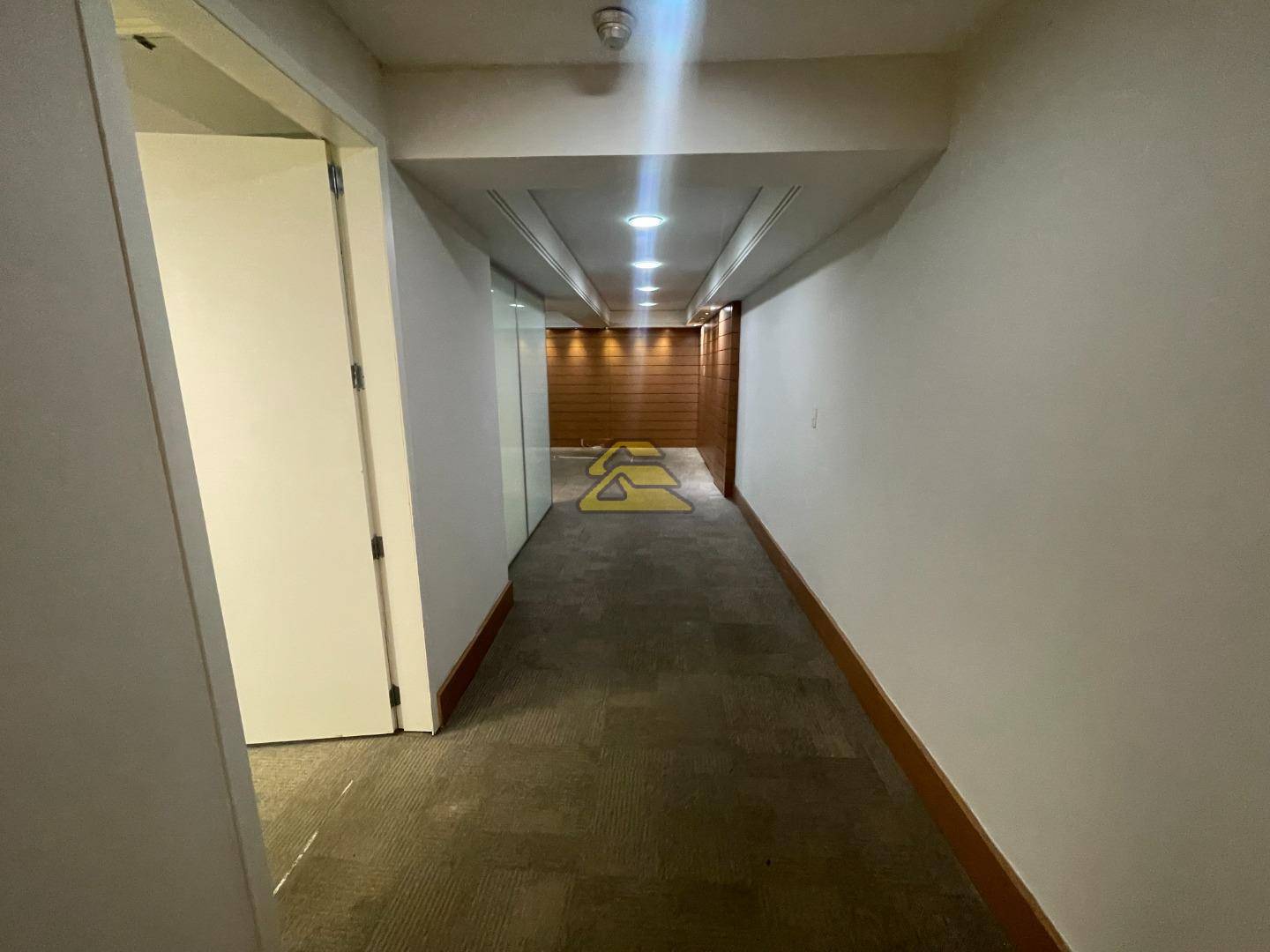 Conjunto Comercial-Sala para alugar, 293m² - Foto 27