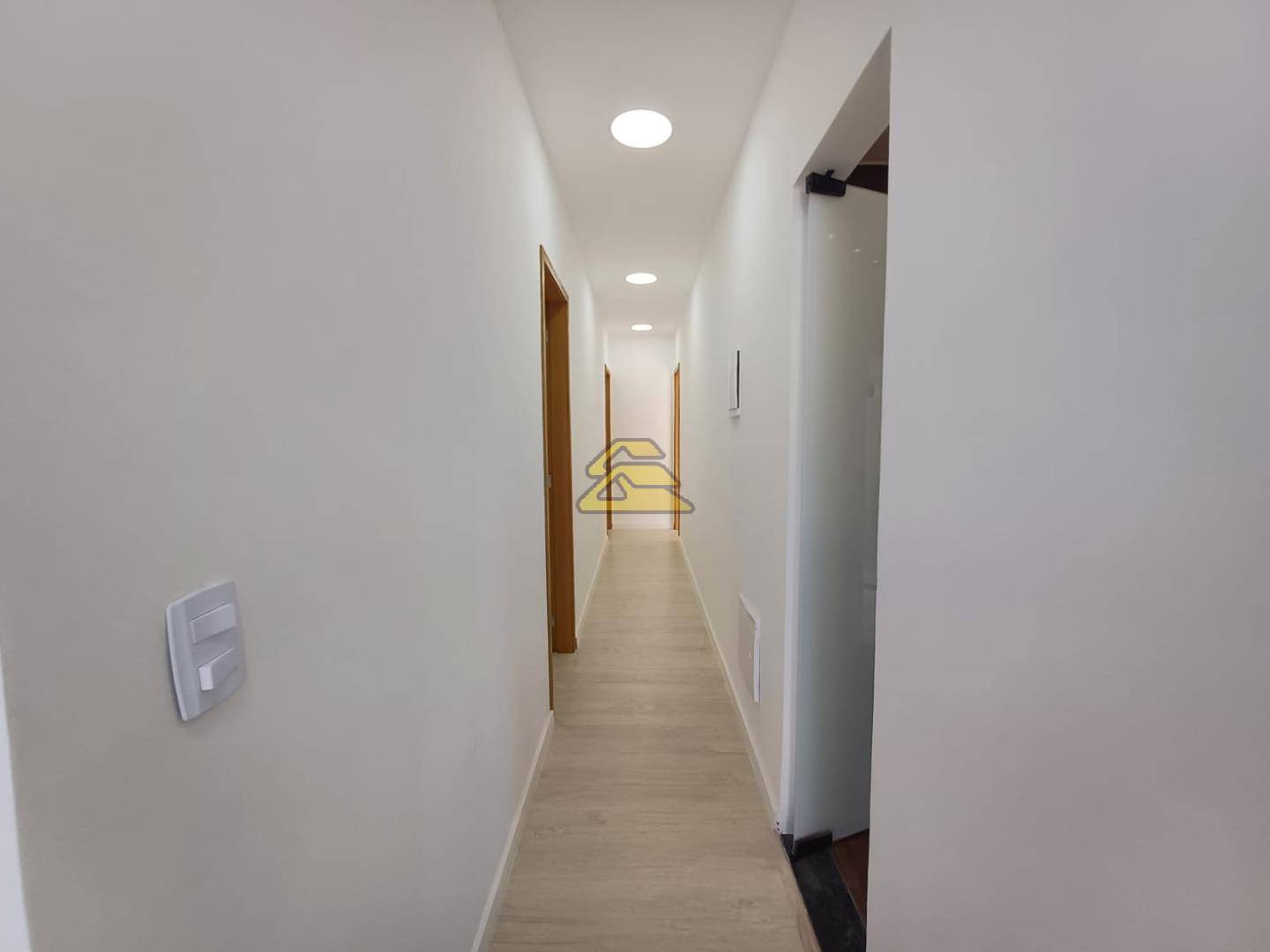 Casa de Condomínio à venda com 4 quartos, 190m² - Foto 23