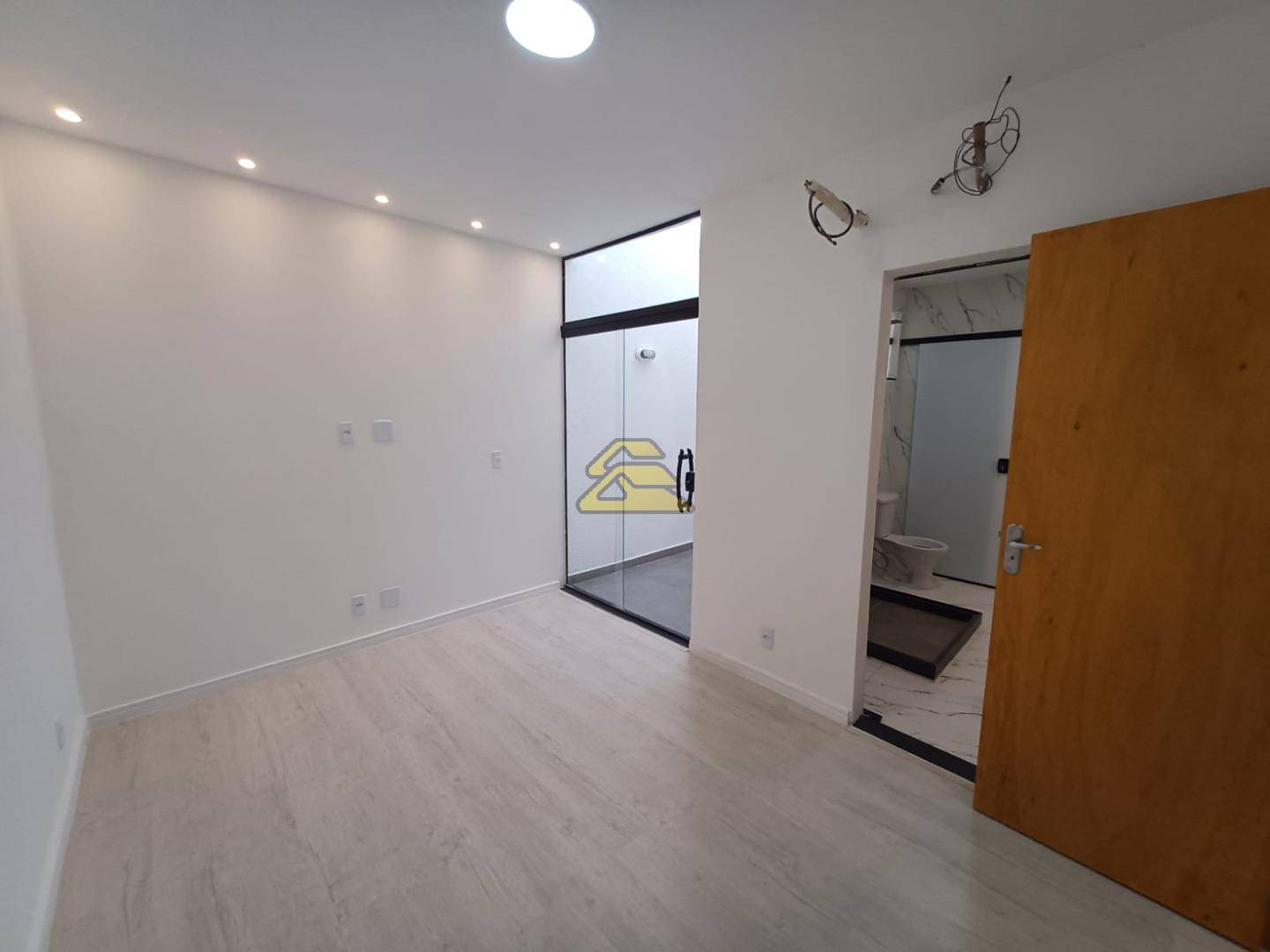 Casa de Condomínio à venda com 4 quartos, 190m² - Foto 25