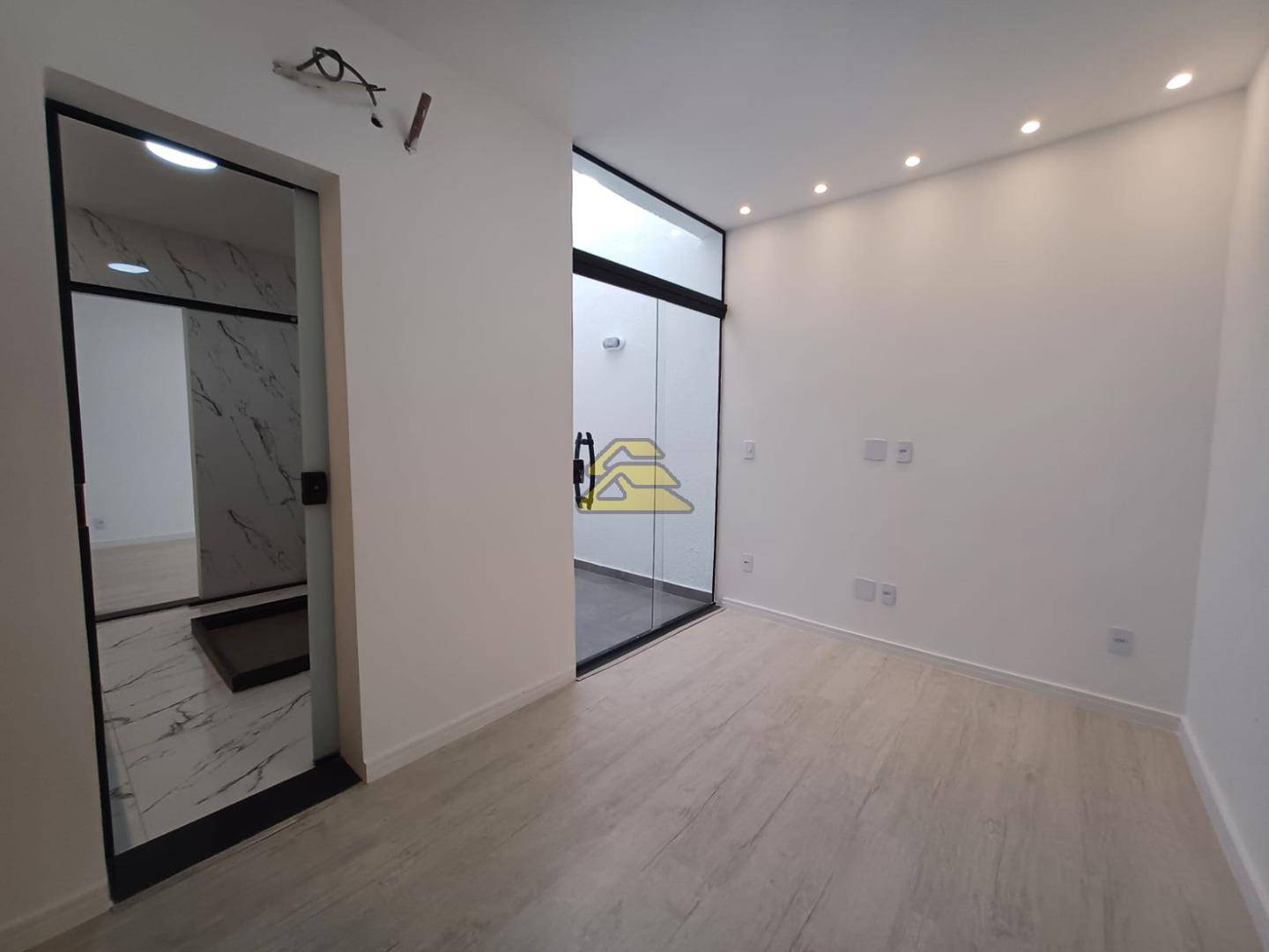 Casa de Condomínio à venda com 4 quartos, 190m² - Foto 26