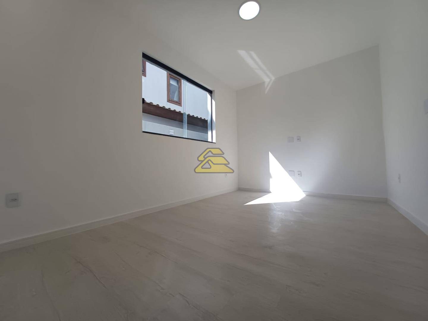 Casa de Condomínio à venda com 4 quartos, 190m² - Foto 12