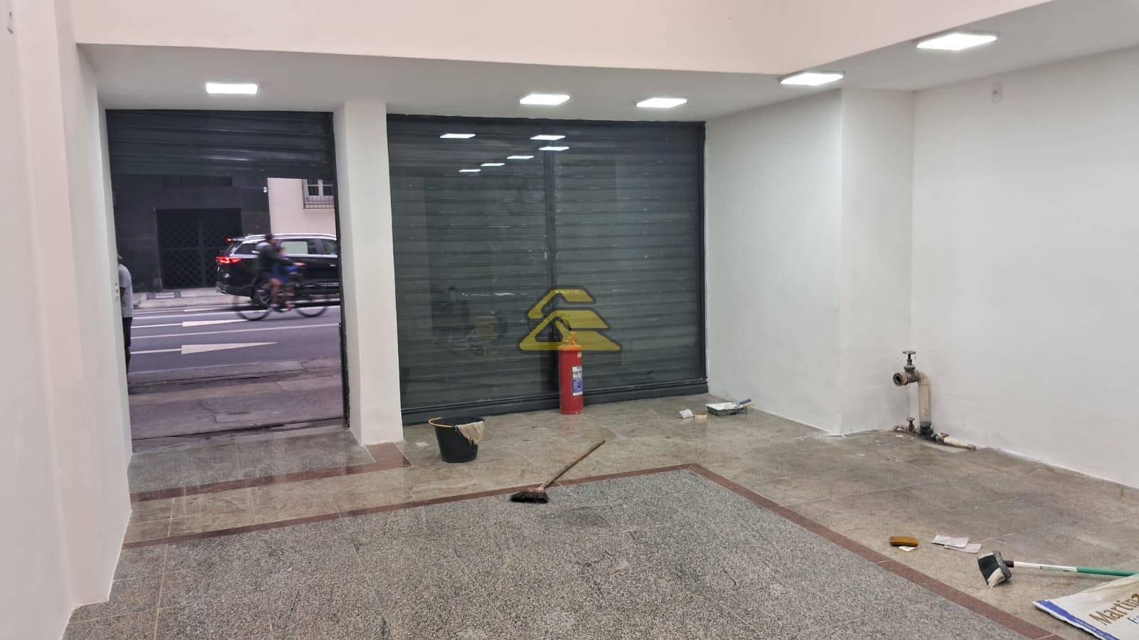 Loja-Salão para alugar, 45m² - Foto 1