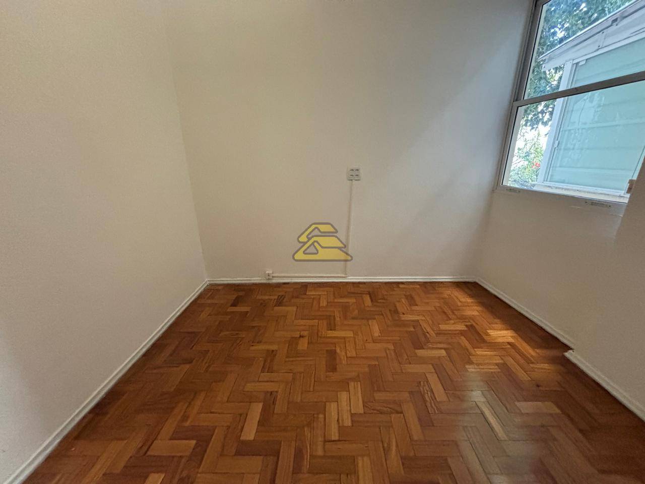 Apartamento à venda com 2 quartos, 62m² - Foto 5