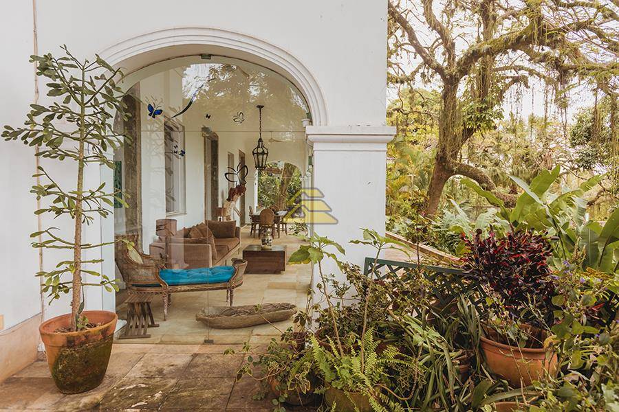 Casa à venda com 5 quartos, 709m² - Foto 9