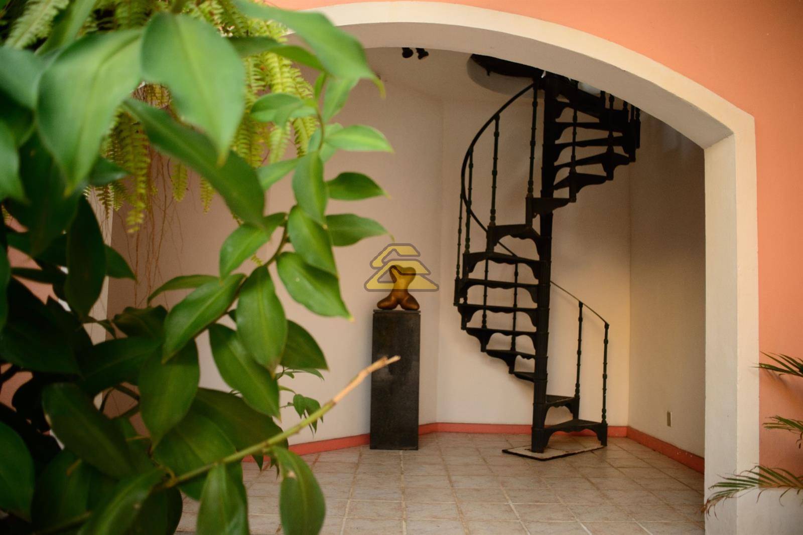 Casa à venda com 6 quartos, 472m² - Foto 6