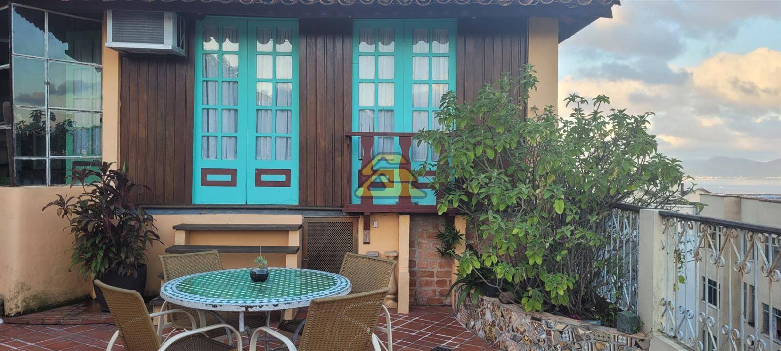Casa à venda com 6 quartos, 472m² - Foto 15