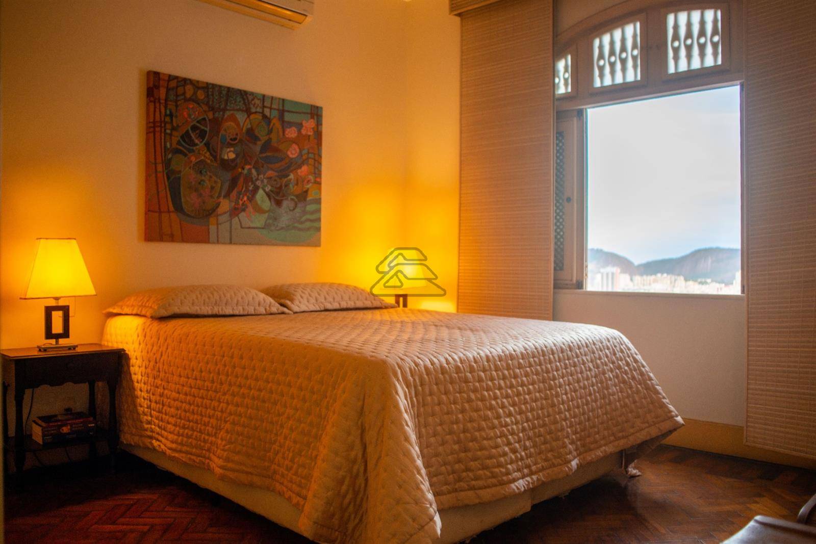 Casa à venda com 6 quartos, 472m² - Foto 25