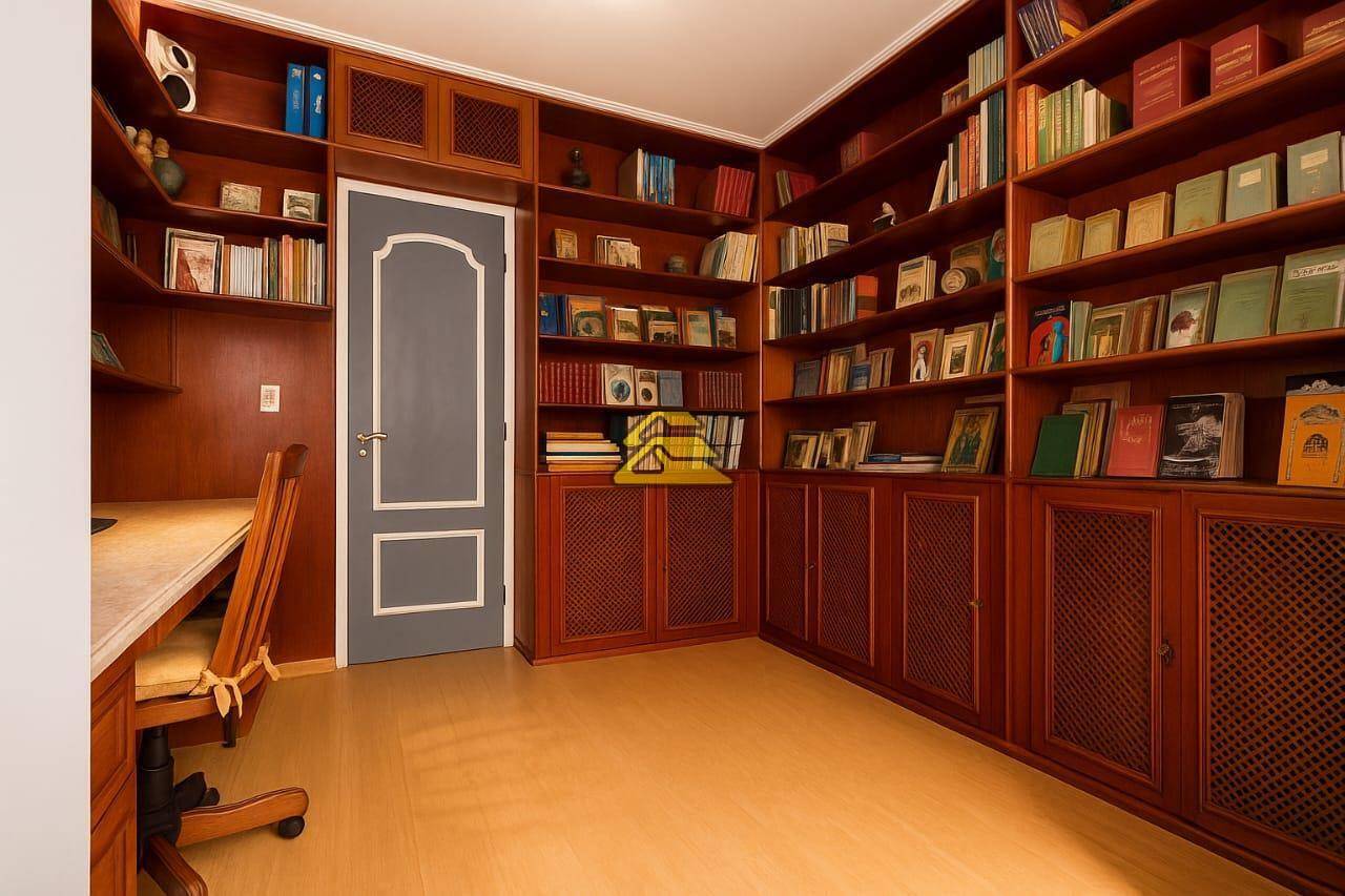 Casa à venda com 5 quartos, 257m² - Foto 20