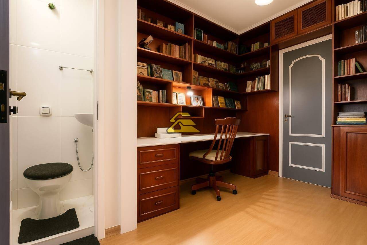 Casa à venda com 5 quartos, 257m² - Foto 22