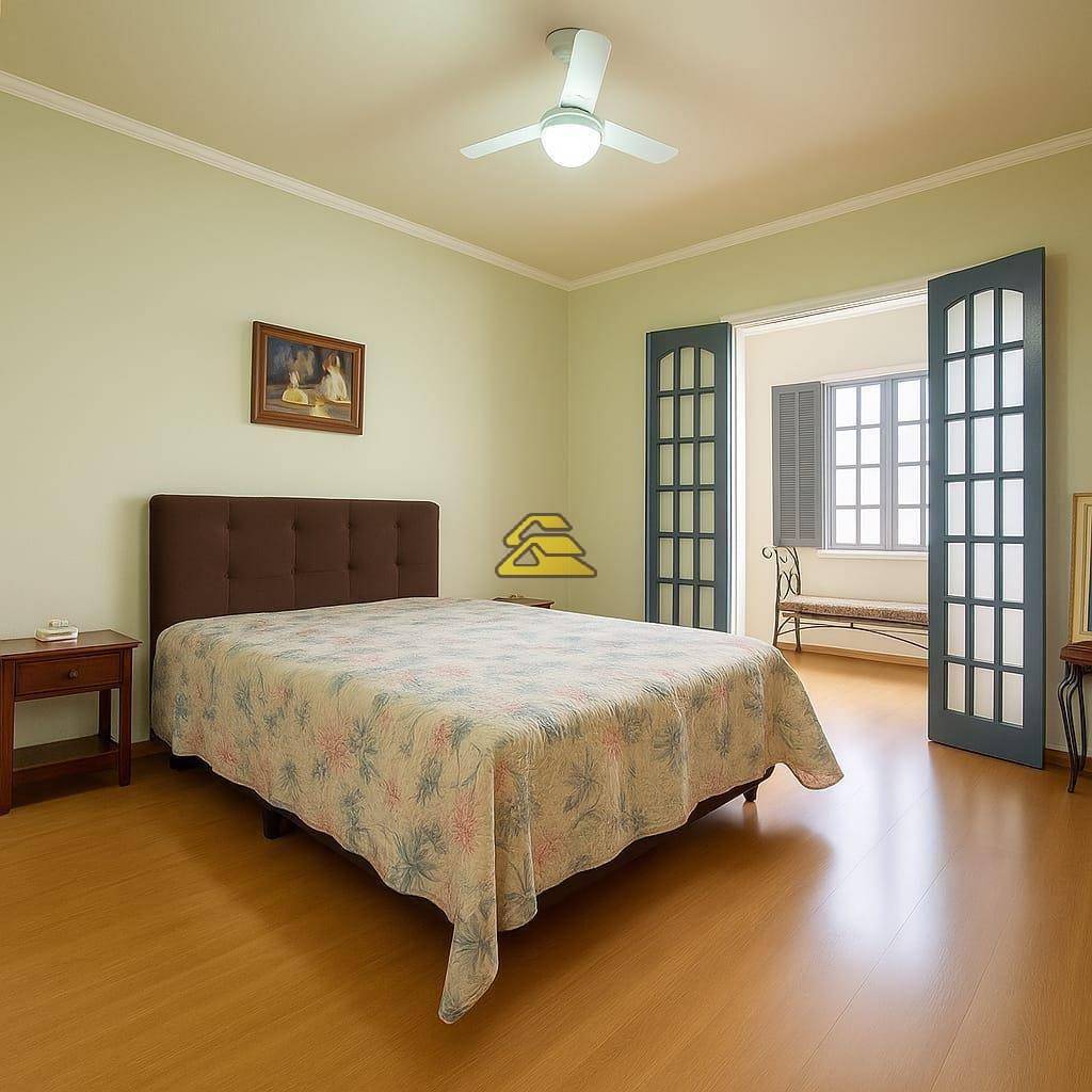 Casa à venda com 5 quartos, 257m² - Foto 24